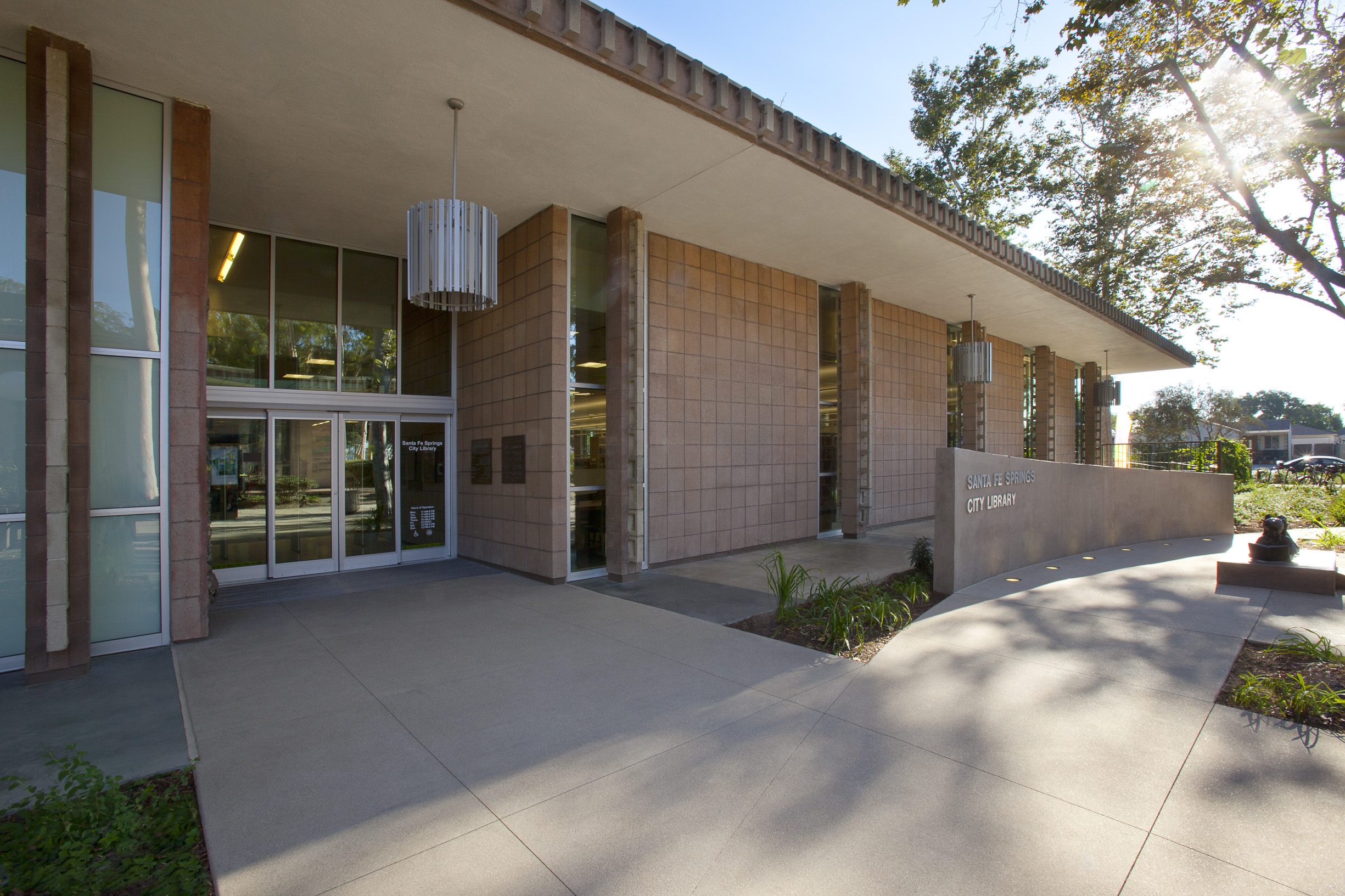 SANTA FE SPRINGS LIBRARY